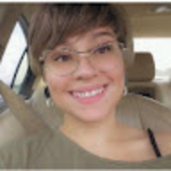 Meet your Posher, Natalie - Picture 1 of 1